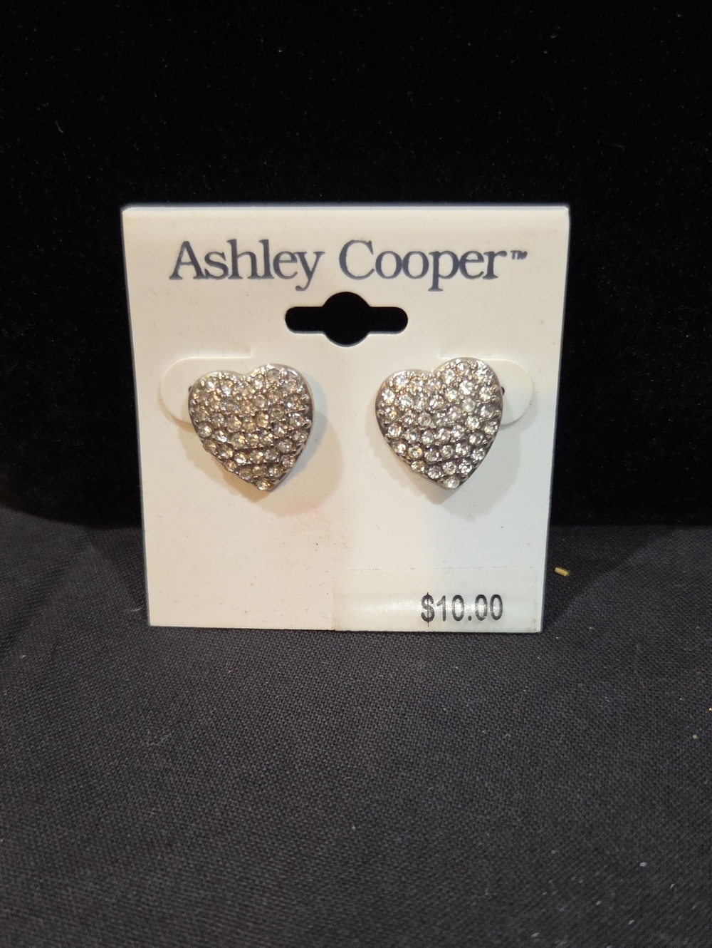 ASHLEY COOPER RHINESTONE HEART EARRINGS